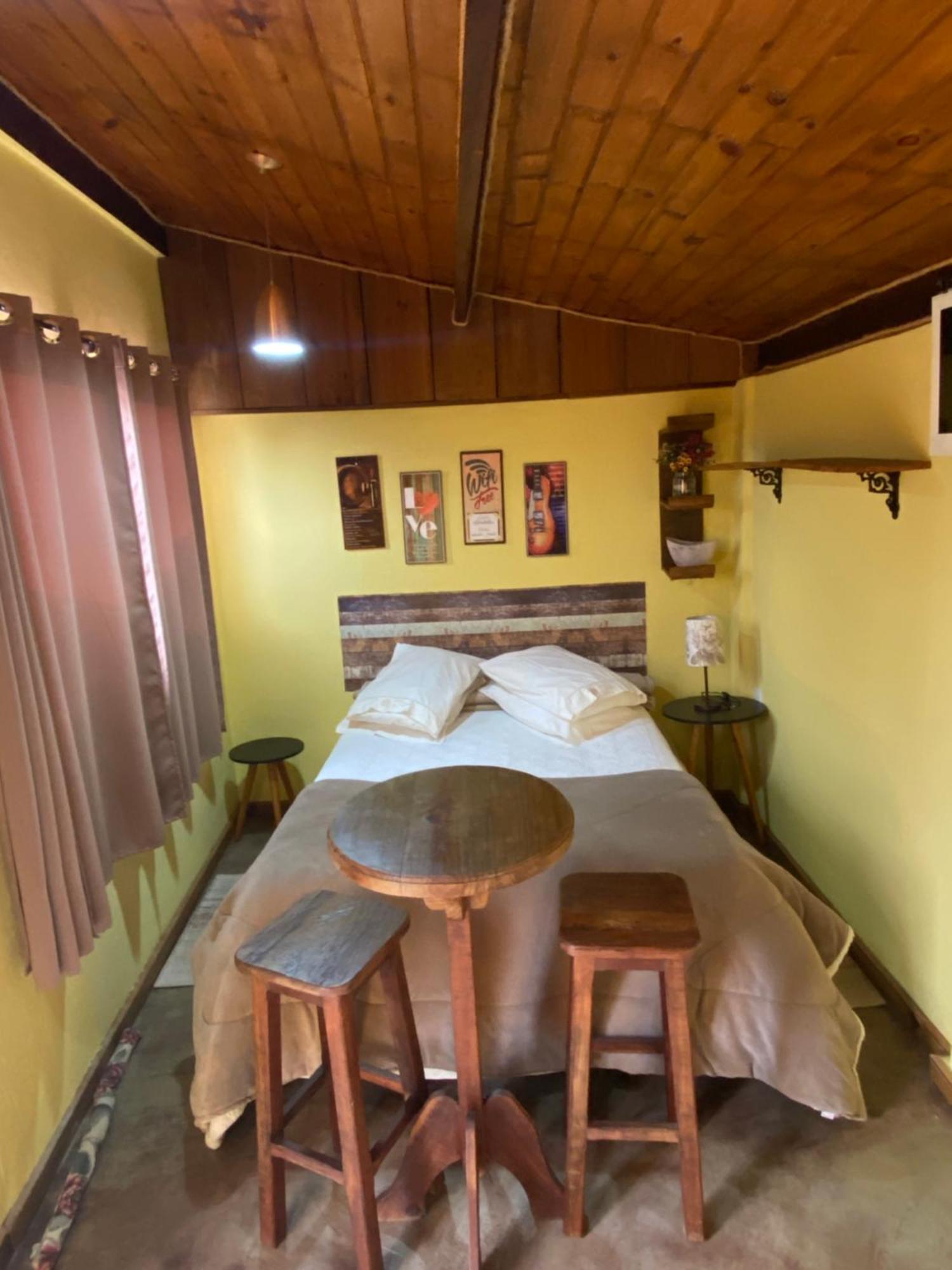 B&B Sol Poente Bed & Breakfast Cunha